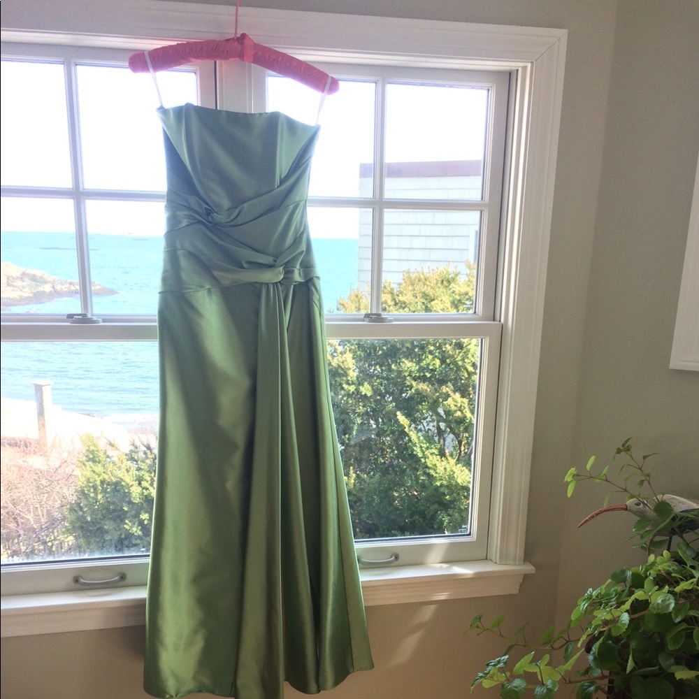 Green Prom Dress/Bridesmaid Dress
